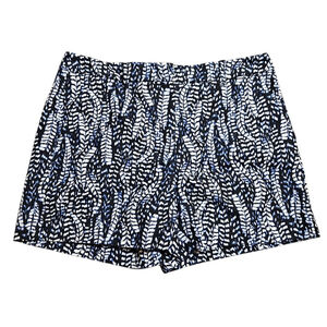 White House Black Market Size 6 Black White Blue Feather Print Chino Shorts